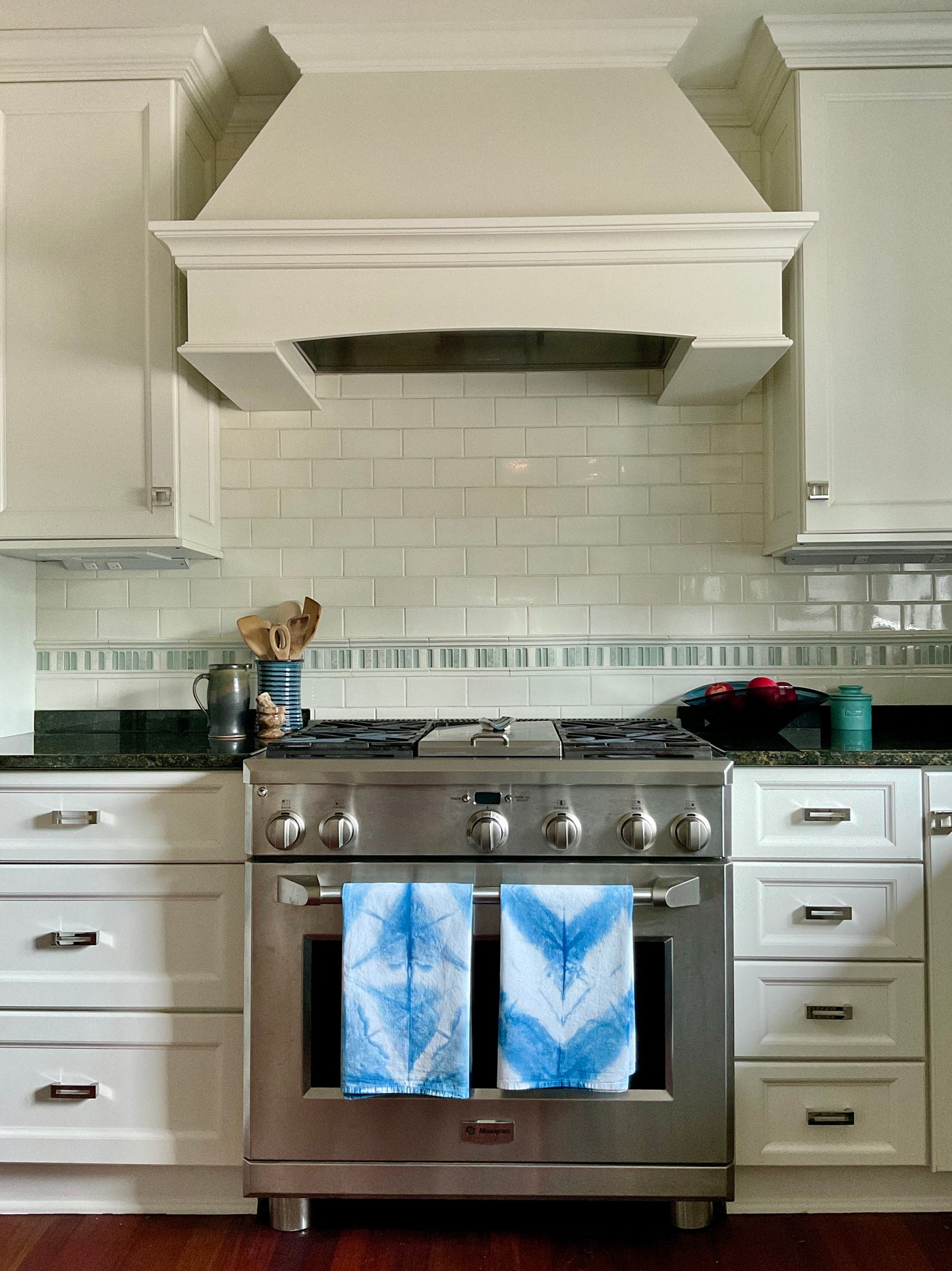 Indigo Shibori Hand-Dyed 100% Cotton Towel 6